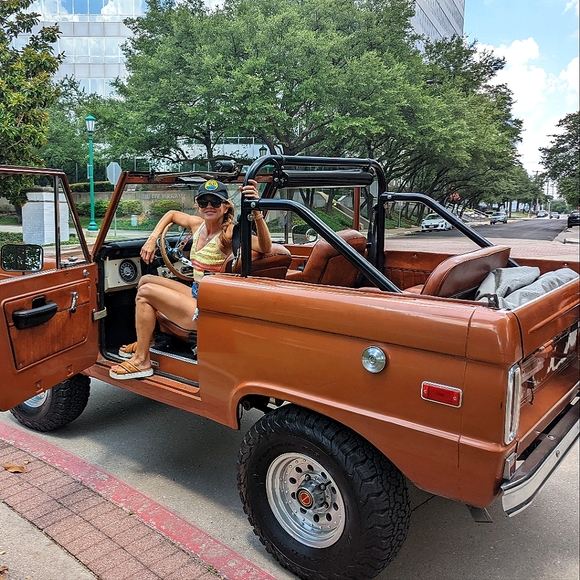 Meet your Posher, Melissa - Picture 7 of 9